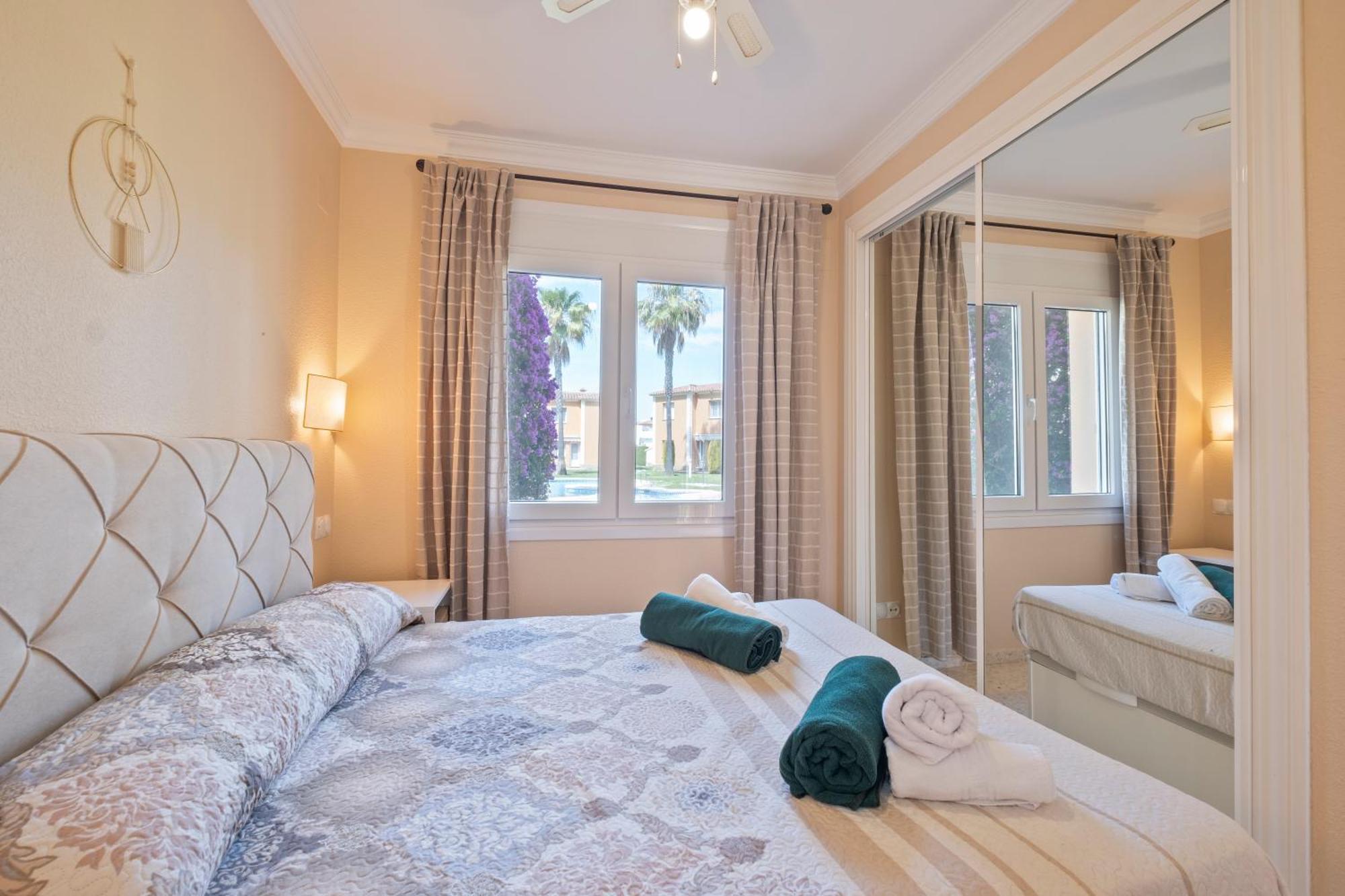 Nacarea By Midelisa Apartment Олива Екстериор снимка